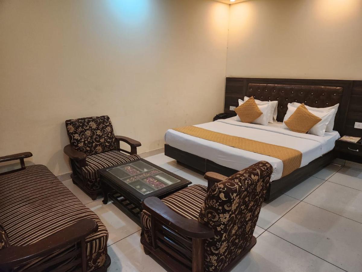 Hotel City Lite Delhi New Delhi Buitenkant foto