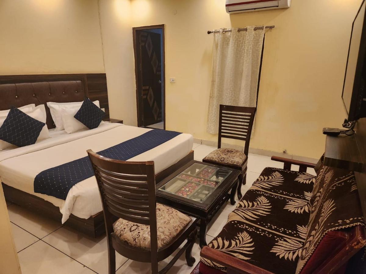 Hotel City Lite Delhi New Delhi Buitenkant foto