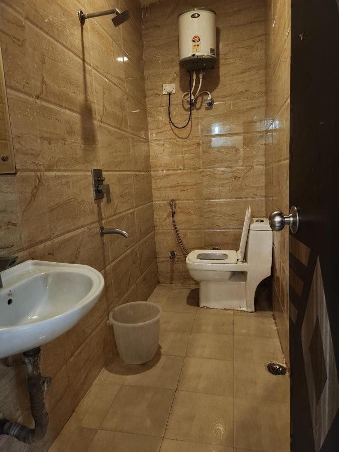 Hotel City Lite Delhi New Delhi Buitenkant foto